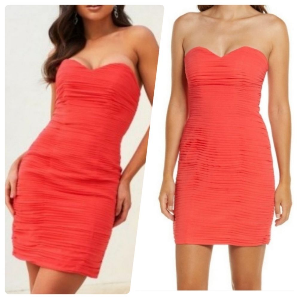 Lavish Alice Strapless Pleated Chiffon Mini Coral Sweetheart Neck Dress Size 8